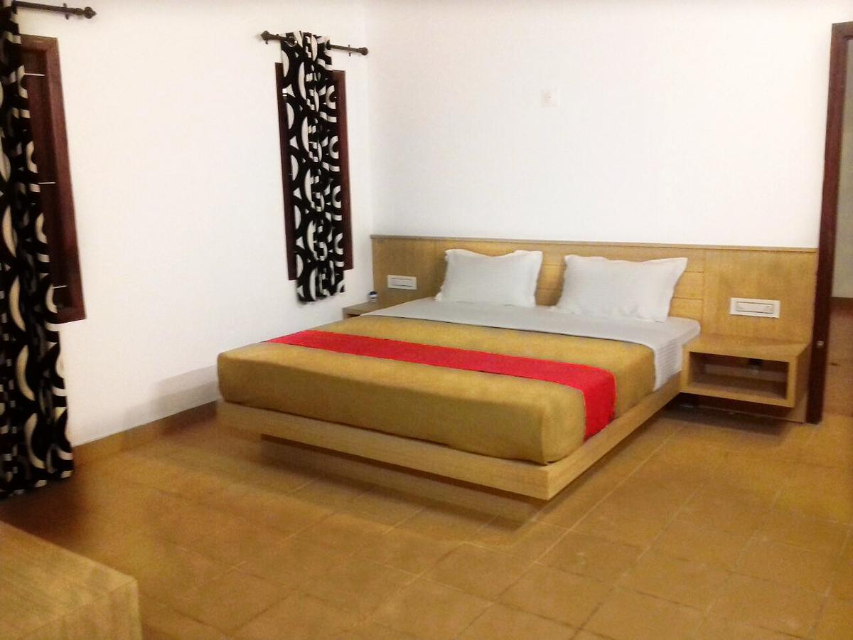 Edakkal Hermitage Resorts Ambalavayal Extérieur photo